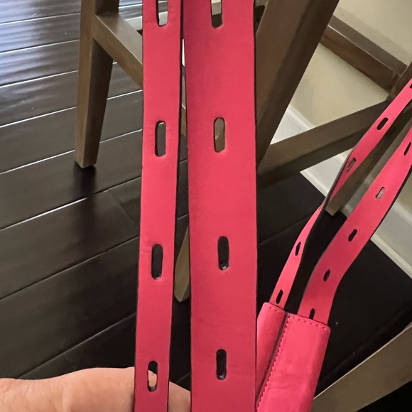 Gryson  Ellie Leather Strappy crossbody - Picture 9 of 15